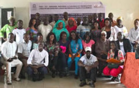 Prévenir la violence et promouvoir l'égalité des sexes par le biais des médias au Sénégal