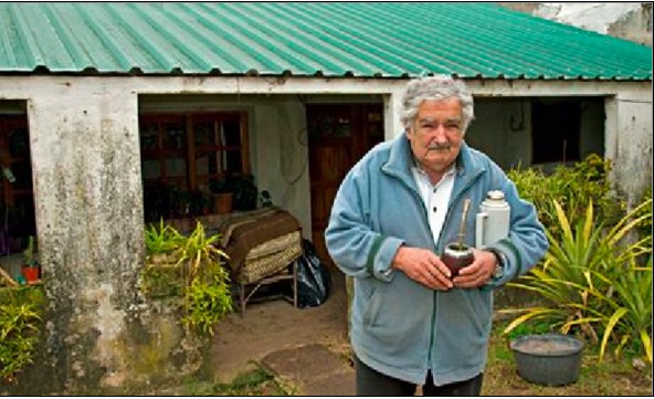 Uruguay: Pépé Mujica, l'ex-Président de la République volontairement le plus pauvre au monde.