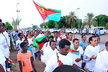 Eritreans and Ethiopians in Khartoum rally in support of peace deal