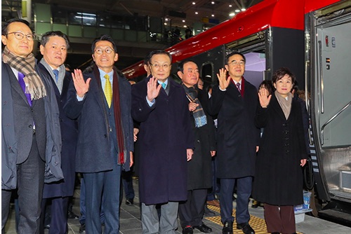 Special Train Departs for Railway Groundbreaking Ceremony in N. Korea