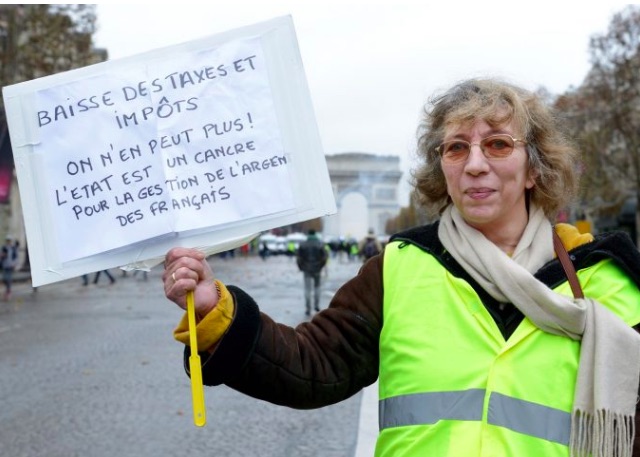France: Gilets Jaunes (Yellow Vests): where Democracy is on the march!
