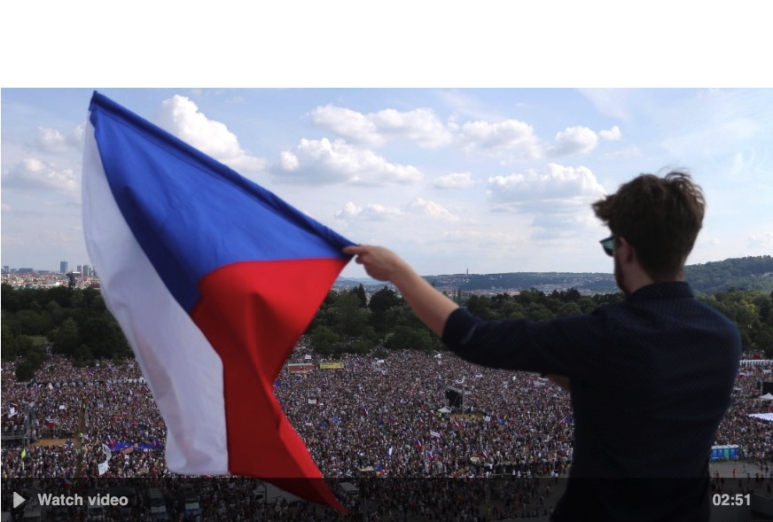 Czech Republic: Prague crowds demand PM Andrej Babis step down