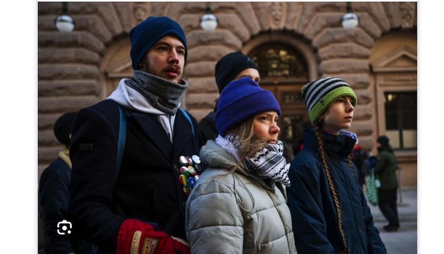 Greta Thunberg, 40+ Other Climate Activists Block Entrance to Swedish Parliament